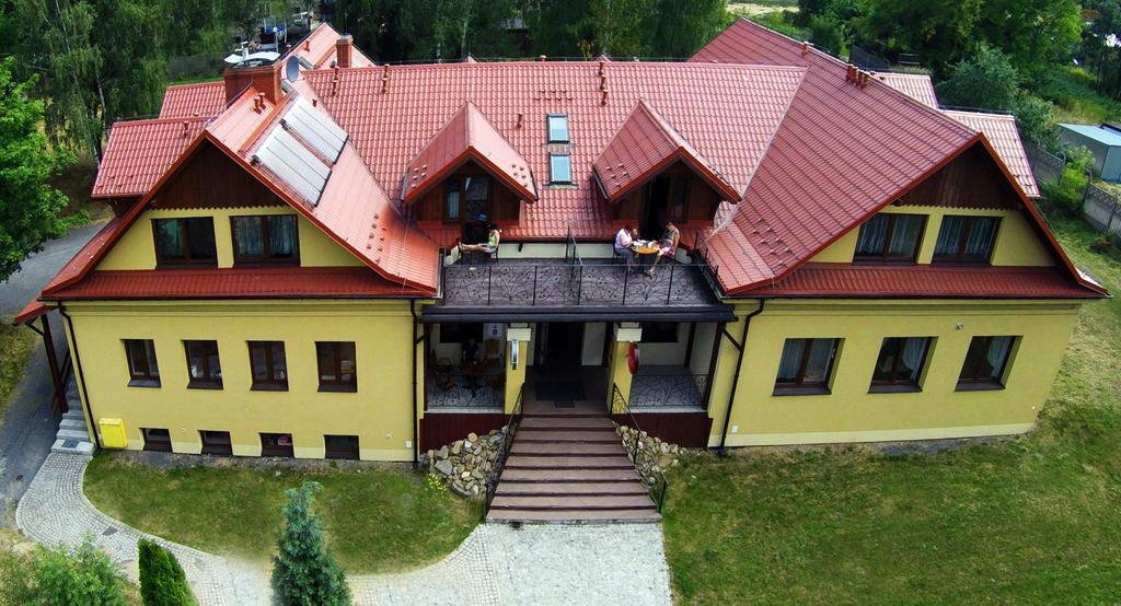 Pensjonat Lew Jaskiniowy Stronie Śląskie Exteriér fotografie